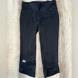 Under Armour Women’s Tech Mesh Crop Capri Pants Black Athletic Activewear
